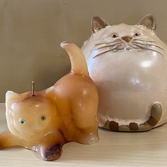 CERAMIC CAT AND CAT SHAPED CANDLE - Picture 8 of 16